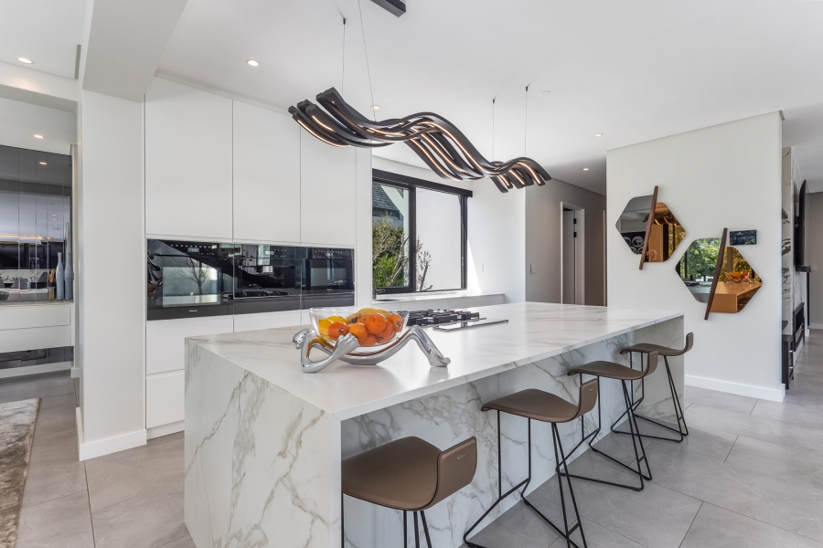 4 Bedroom Property for Sale in Pearl Valley at Val de Vie Western Cape
